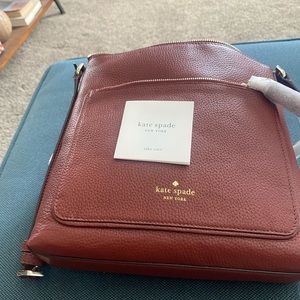 Kate Spade Crossbody Purse Saffiano Leather Size Front Zip And Inside Pocket